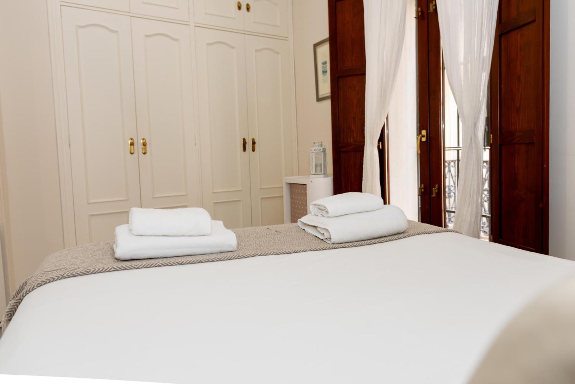 Charming & Quiet Apartment In Plaza Del Salvador Sevilla Exterior foto