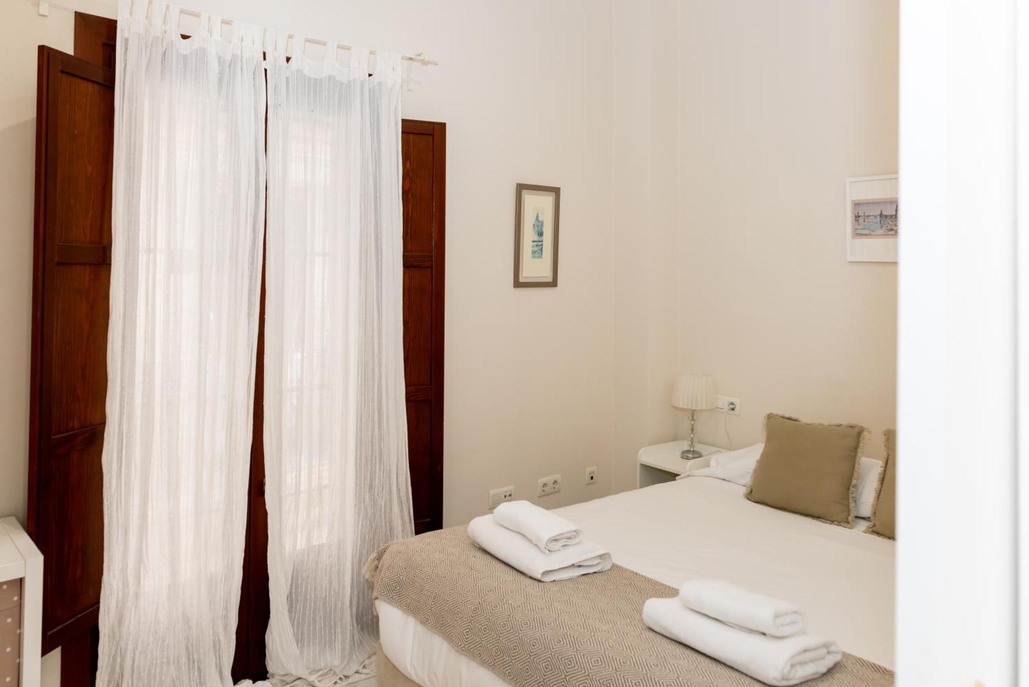 Charming & Quiet Apartment In Plaza Del Salvador Sevilla Exterior foto